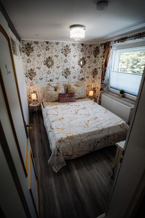Timeout Royal Apartment Ellar Luaran gambar